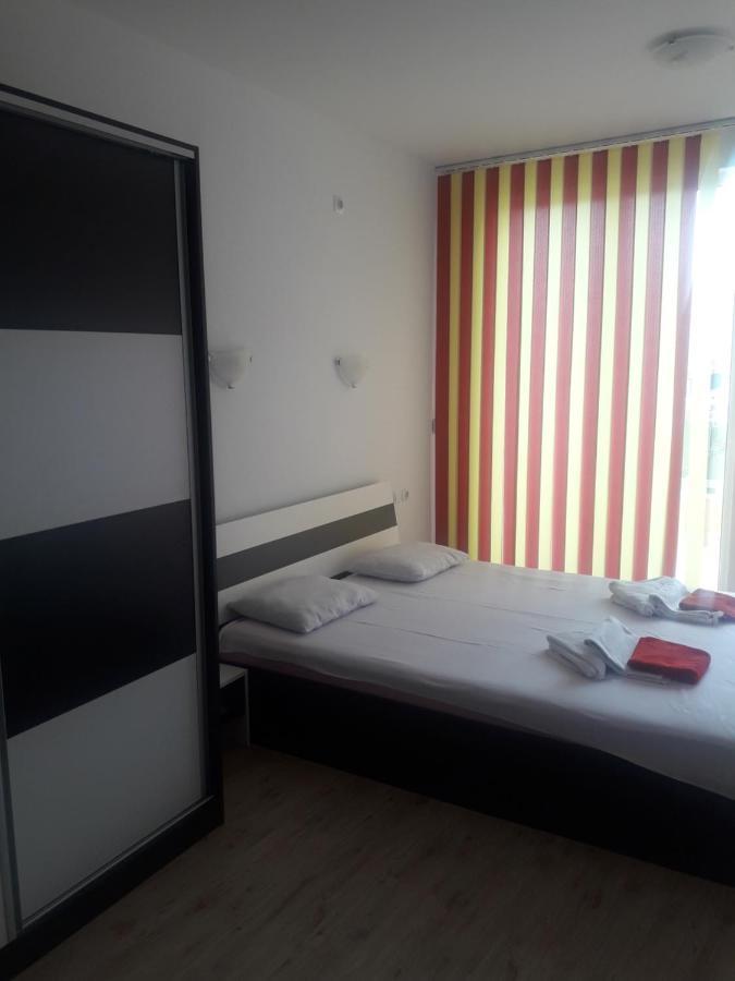 Apartament Janet Apartman Pomorie Kültér fotó