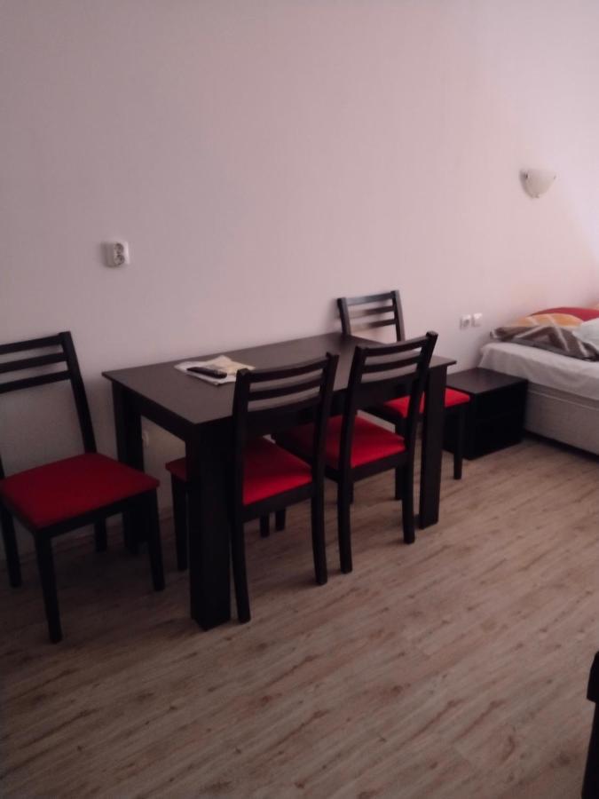 Apartament Janet Apartman Pomorie Kültér fotó