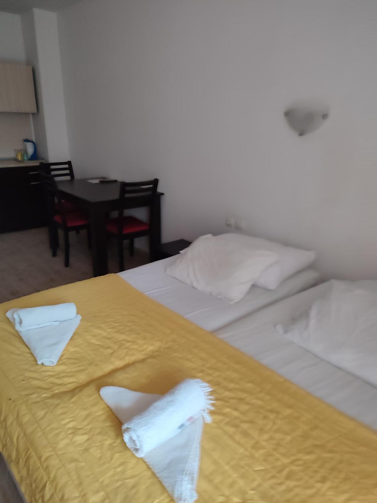 Apartament Janet Apartman Pomorie Kültér fotó